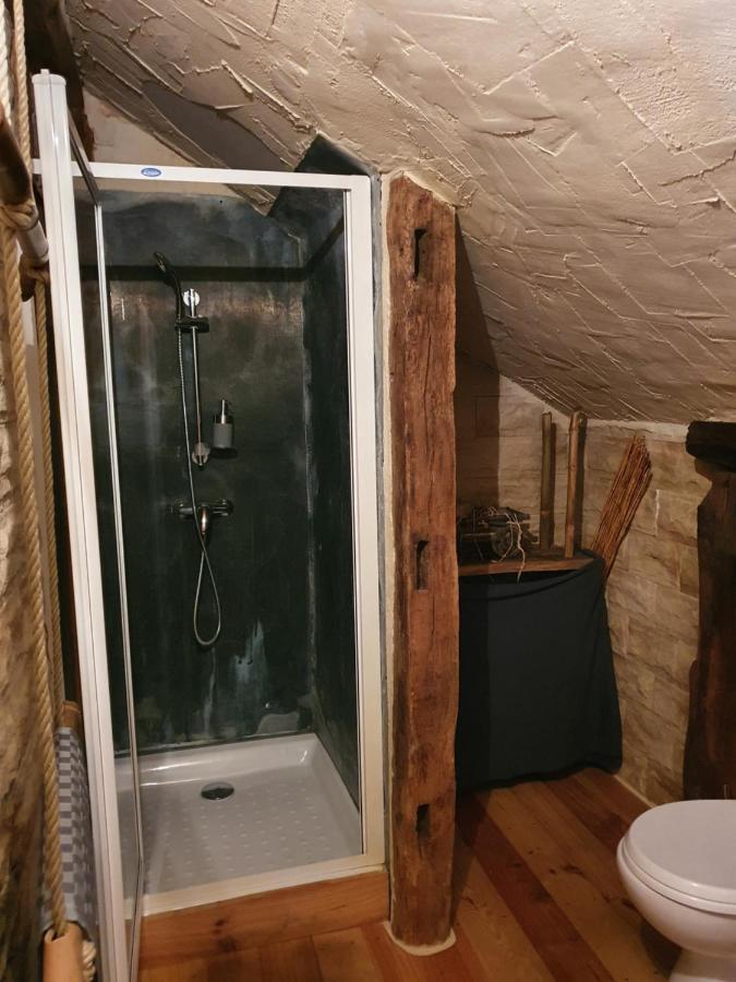 Instant De Liberte Bed & Breakfast Digoin Dış mekan fotoğraf